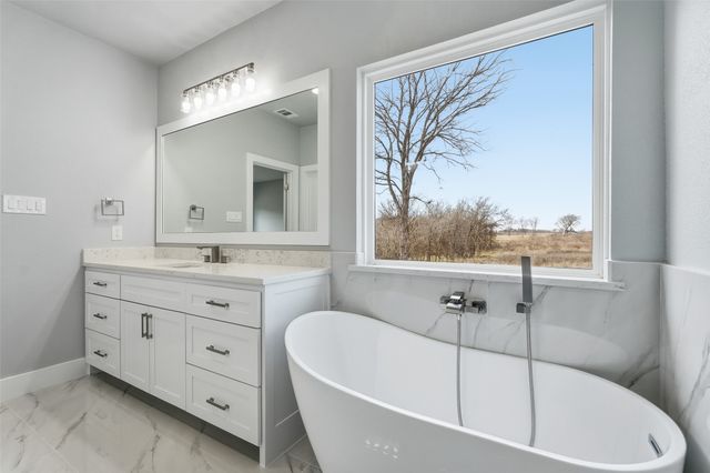 458 Sunrise Trail, Corsicana, TX 75109