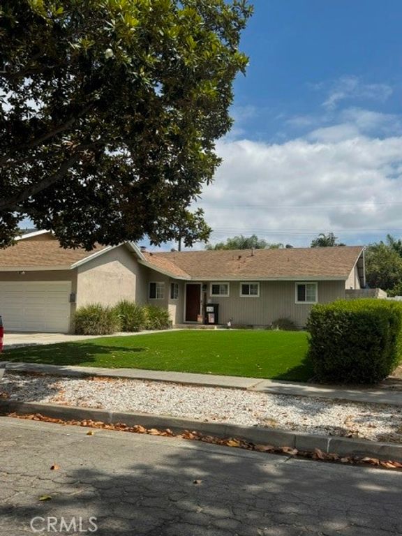 1342 W Southgate, Fullerton, CA 92833