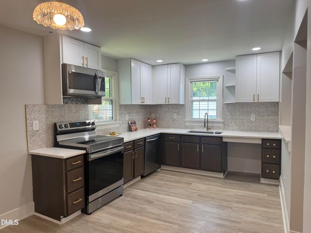 128 Carolina Avenue, Henderson, NC 27536