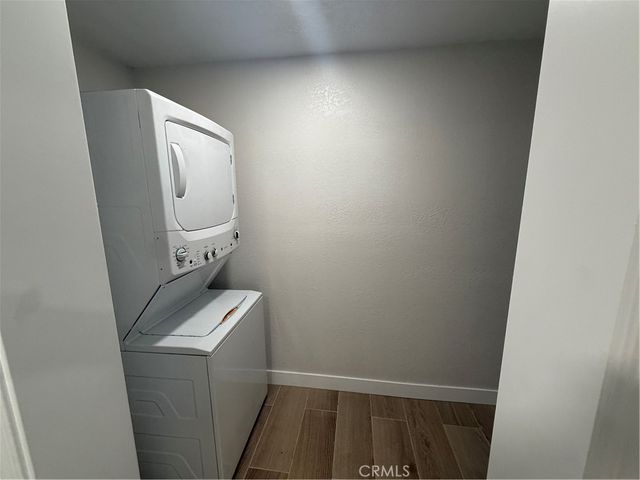 2397 N Apple Avenue, Rialto, CA 92377