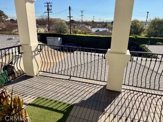 15205 Larch, Lawndale, CA 90260