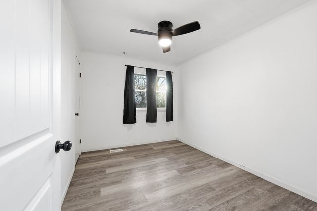 1360 Highway 49, E, Charlotte, TN 37036