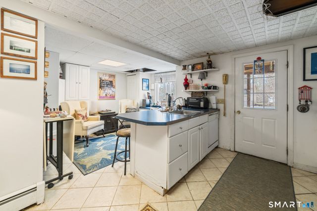 5 Gorman Place, East Hartford, CT 06108