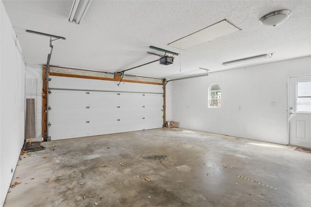 112 AUGUSTA CIRCLE, St Cloud, FL 34769