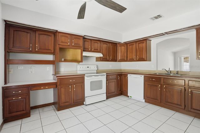 112 AUGUSTA CIRCLE, St Cloud, FL 34769