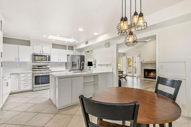 74171 Santa Rosa Circle, Palm Desert, CA 92260