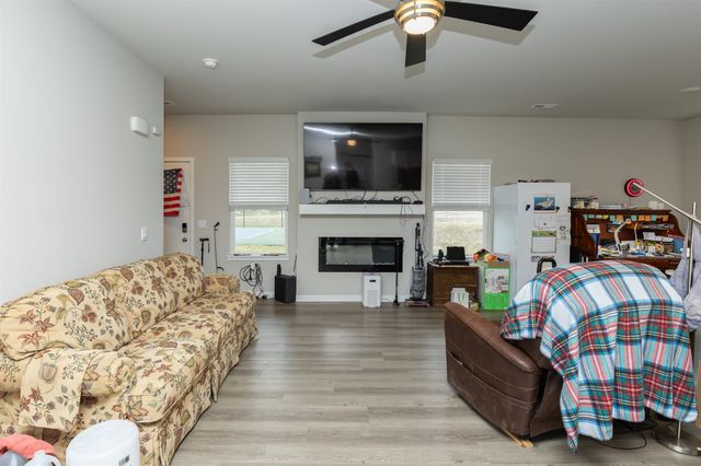 2820 NW 32nd Lane, Ankeny, IA 50023