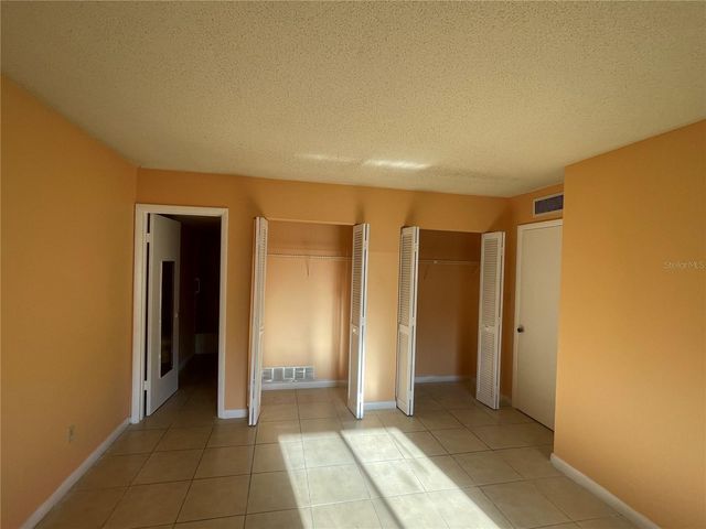 549 FAIRWAYS DRIVE A, Ocala, FL 34472