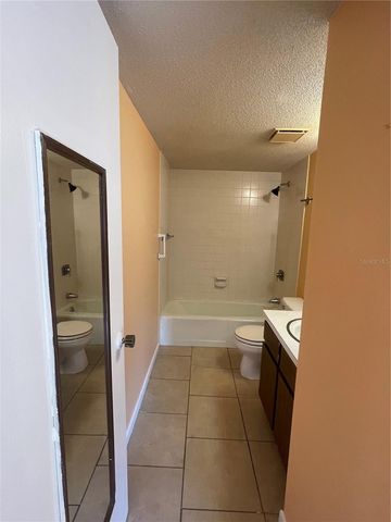 549 FAIRWAYS DRIVE A, Ocala, FL 34472