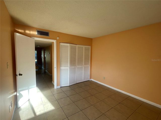 549 FAIRWAYS DRIVE A, Ocala, FL 34472