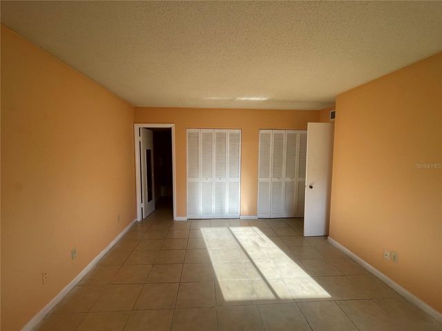 549 FAIRWAYS DRIVE A, Ocala, FL 34472