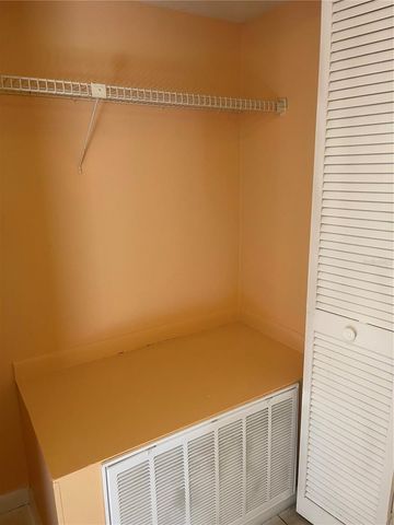 549 FAIRWAYS DRIVE A, Ocala, FL 34472