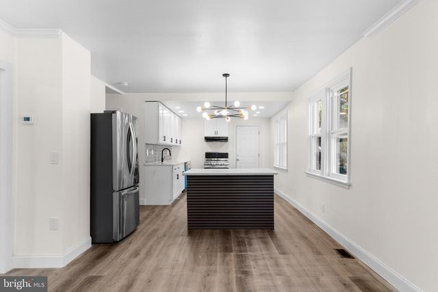 257 HOMECREST AVE, Ewing, NJ 08638