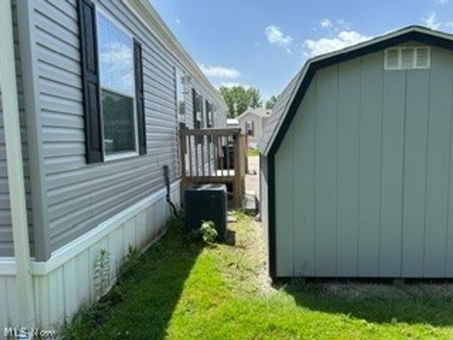 12860 Mayfield Rd 52, Chardon, OH 44024