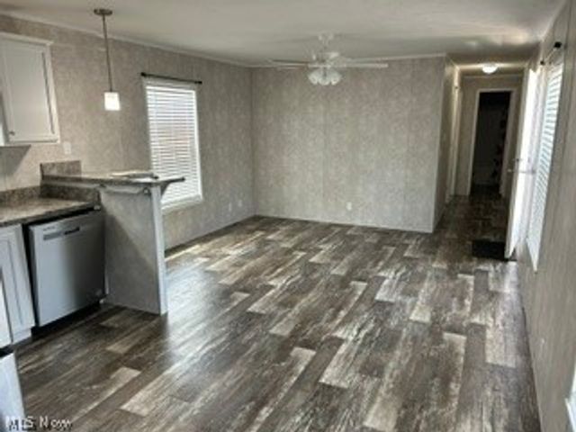 12860 Mayfield Rd 52, Chardon, OH 44024