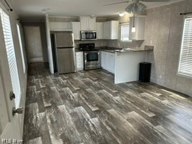 12860 Mayfield Rd 52, Chardon, OH 44024