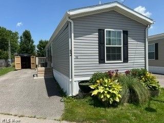 12860 Mayfield Rd 52, Chardon, OH 44024