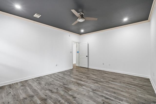 1250 Edge Valley, Conway, AR 72032