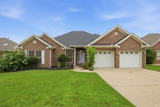 1250 Edge Valley, Conway, AR 72032