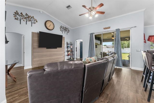 10161 SE 67TH TERRACE, Belleview, FL 34420