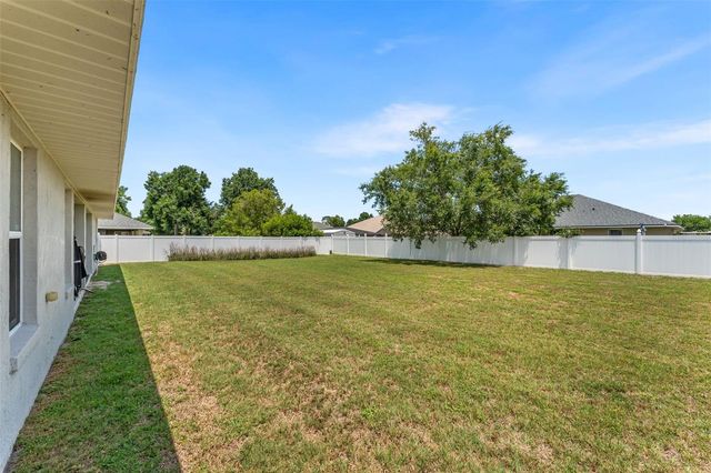 10161 SE 67TH TERRACE, Belleview, FL 34420