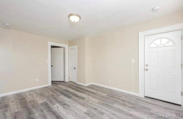 2818 Whitney Avenue, Hamden, CT 06518