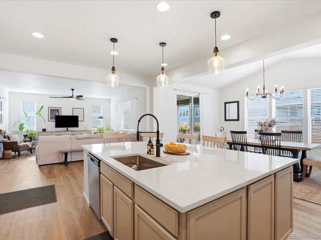 24601 E 37th Avenue, Aurora, CO 80019