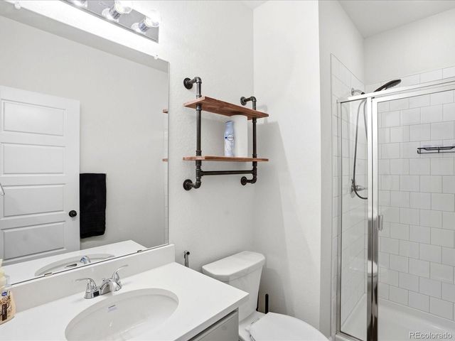 24601 E 37th Avenue, Aurora, CO 80019