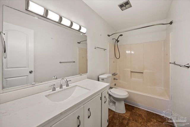 5135 Nekole Dr, Milton, FL 32570