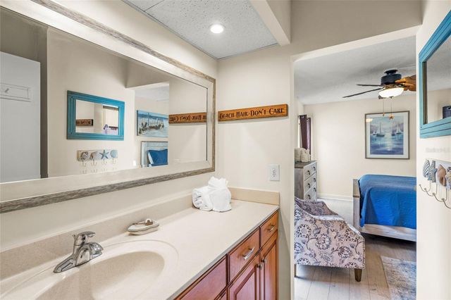 6713 MIDNIGHT PASS ROAD 4, Sarasota, FL 34242