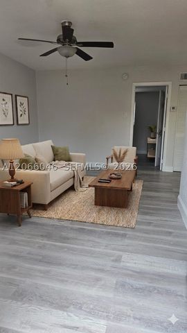3800 SW 102nd Ave 221, Miami, FL 33165