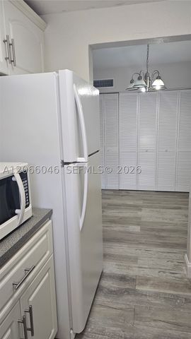 3800 SW 102nd Ave 221, Miami, FL 33165