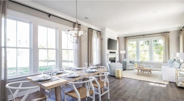 111 Golden Allagash Way, Summerville, SC 29485