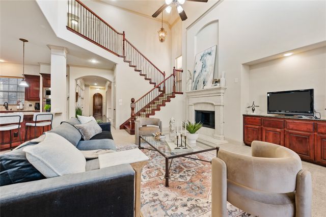 1010 Lost Valley Drive, Euless, TX 76039