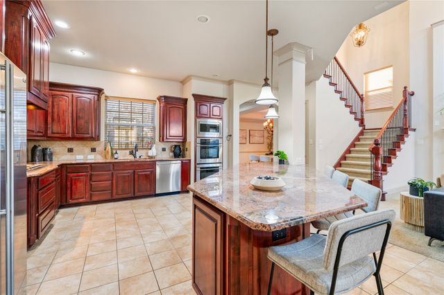 1010 Lost Valley Drive, Euless, TX 76039