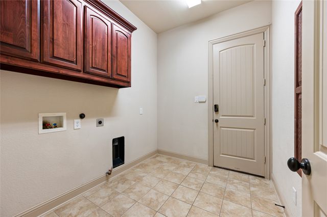 1010 Lost Valley Drive, Euless, TX 76039