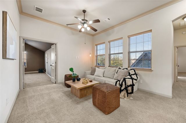 1010 Lost Valley Drive, Euless, TX 76039