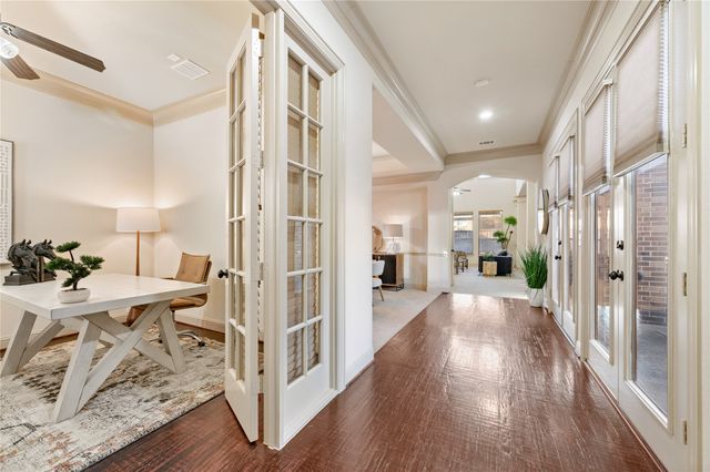 1010 Lost Valley Drive, Euless, TX 76039