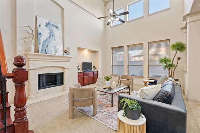 1010 Lost Valley Drive, Euless, TX 76039