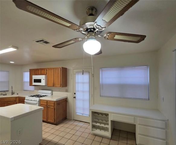 6561 Avon Court, Las Vegas, NV 89108