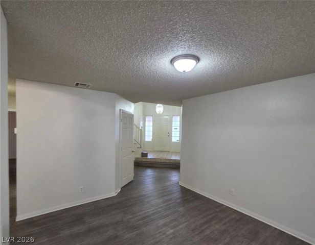 6561 Avon Court, Las Vegas, NV 89108