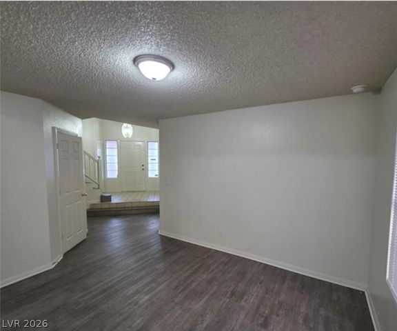 6561 Avon Court, Las Vegas, NV 89108