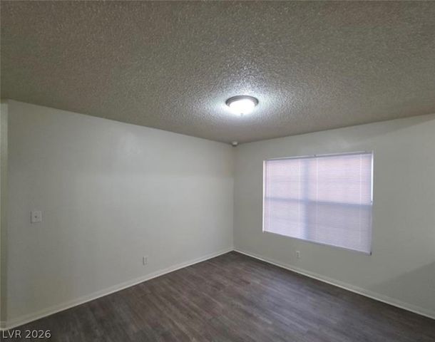 6561 Avon Court, Las Vegas, NV 89108