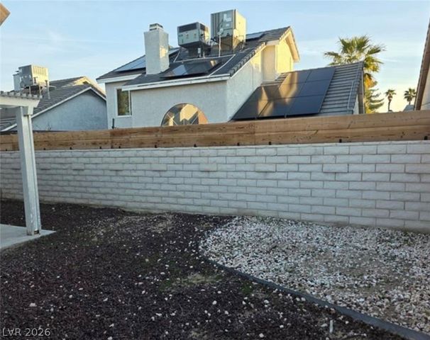 6561 Avon Court, Las Vegas, NV 89108