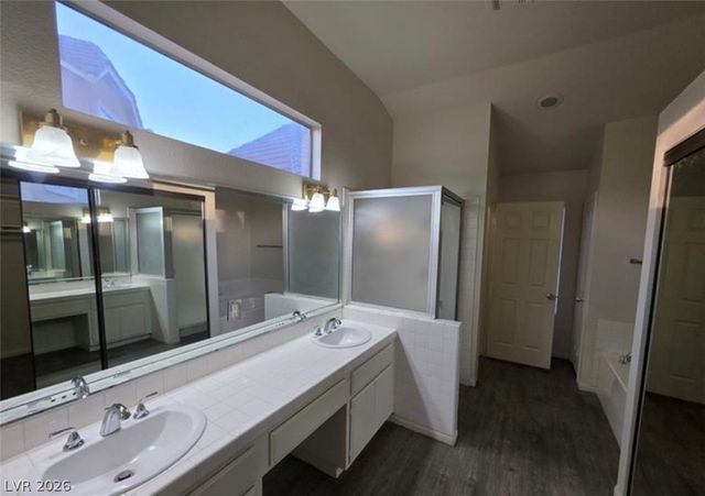 6561 Avon Court, Las Vegas, NV 89108