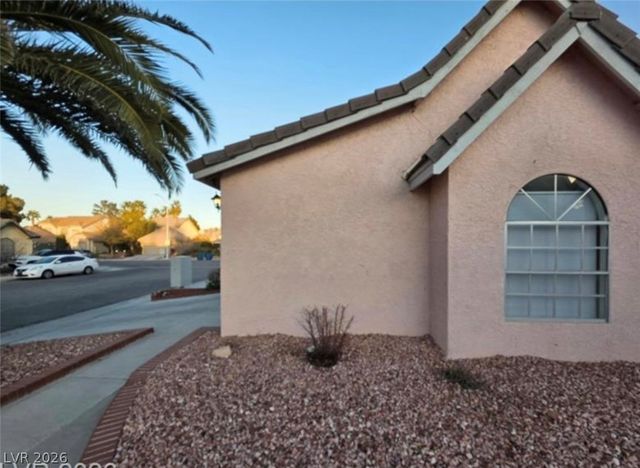 6561 Avon Court, Las Vegas, NV 89108