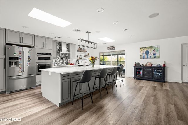 6346 E GOLD DUST Avenue, Paradise Valley, AZ 85253