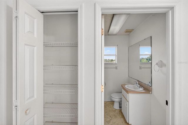 51 CAYMAN CIRCLE, Umatilla, FL 32784