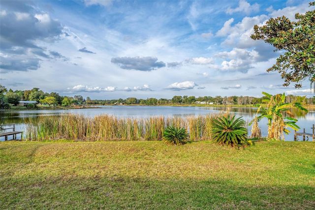 51 CAYMAN CIRCLE, Umatilla, FL 32784