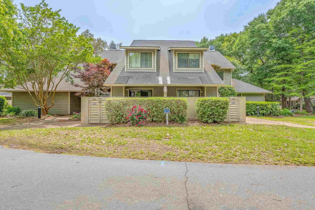 210 Westleton Dr Apt 13C, Myrtle Beach, SC 29572